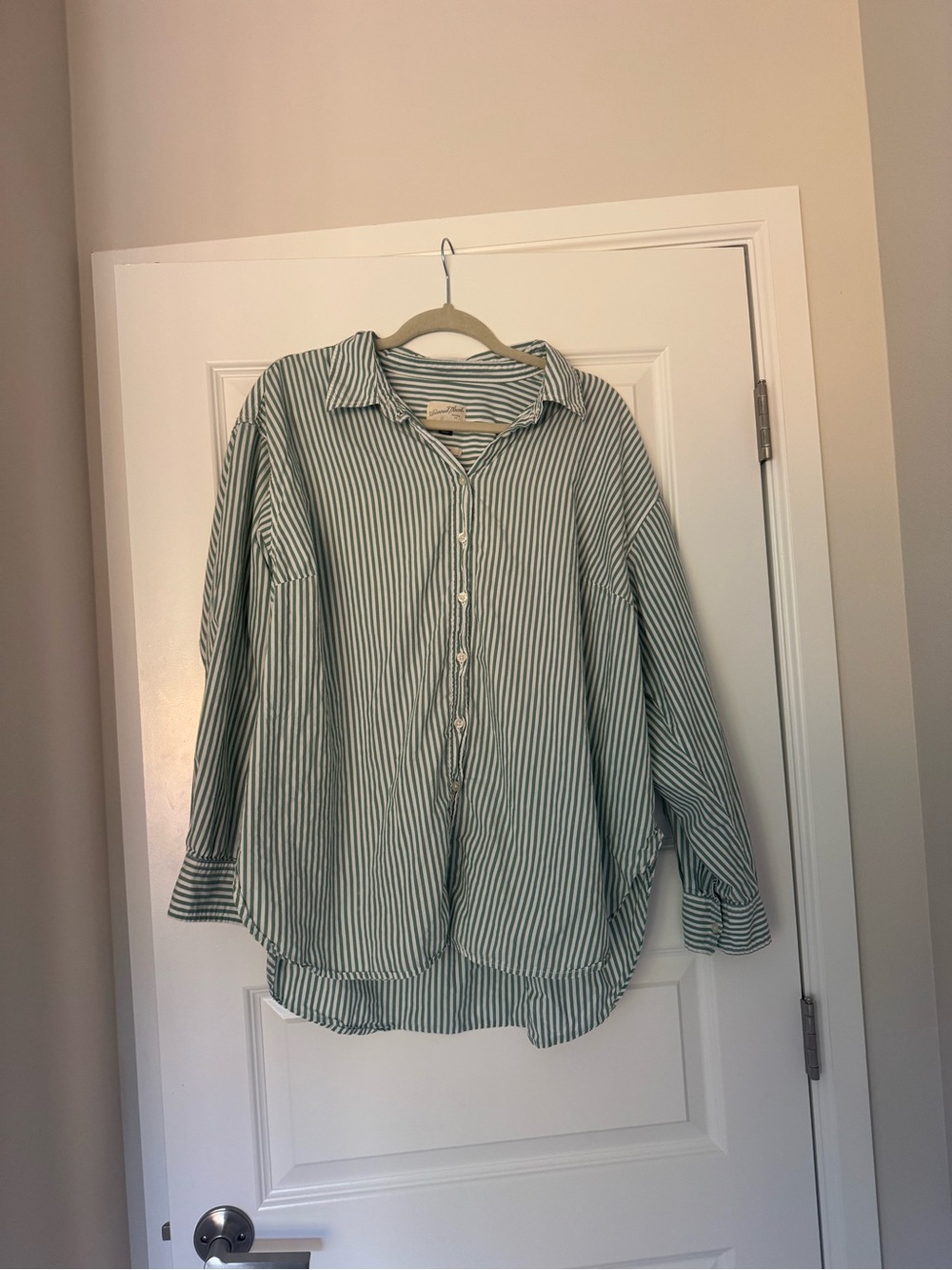 universal threads - Green Stripe Button-Up Shirt - Women's Casual Collar Shirt